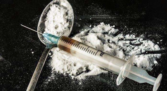 अब आधुनिक नशा कारोबार से चर्चा में गुजरात