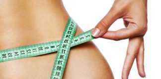 बाली उम्र में पतली कमर की चाहत, कहीं लचक न जाए