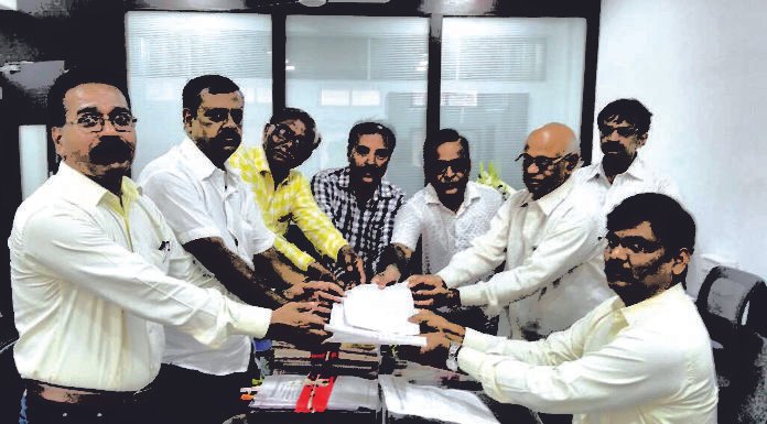 ठाणे जिला कैमिस्ट एसोसिएशन ने अप्पर जिलाधिकारी को ज्ञापन सौंपा