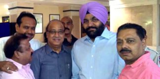 पीसीए के महासचिव सुरेन्द्र दुगगल ने कैमिस्टों को आ रही समस्याओं के ज्ञापन सौंपे