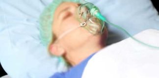 ऑक्सीजन सप्लाई रुकी, 17 मरीज मरे