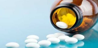 बजट करोड़ों रुपये और दवा के नाम पर पेरासिटामोल भी नहीं