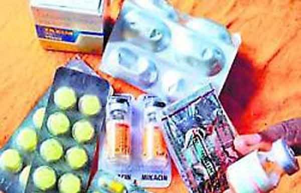 दवा कंपनियों ने की 100 करोड़ रूपए की चोरी!