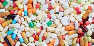 आमने सामने प्राइवेट फार्मासिस्ट और दवा कारोबारी