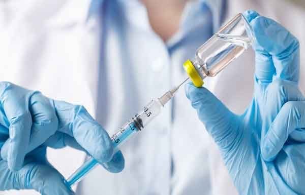 डॉक्टर और फार्मासिस्ट बेहद परेशान !