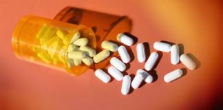 दवा व्यापारी परेशान