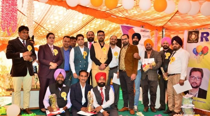 रिच एंड राइज हेल्थ-वे ने मनाया स्थापना दिवस