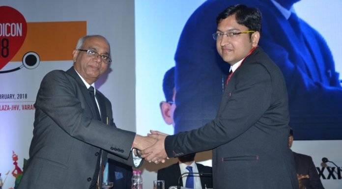 हृदय रोग विशेषज्ञ डॉ विनोद गोल्ड मेडल से सम्मानित