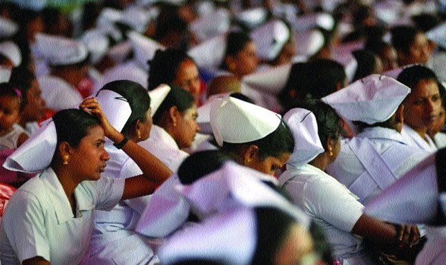 नर्स हड़ताल पर, अस्पतालों पर लगेगा ताला