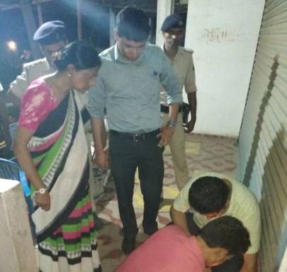 अवैध क्लीनिक और पैथोलॉजी लैब पर रेड