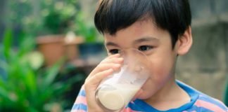 अमूल और मदर डेयरी समेत 21 ब्रांडों के दूध के सैंपल फेल