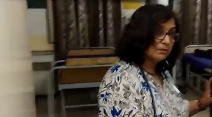 नशे में धुत महिला डॉक्टर का वीडियो वायरल