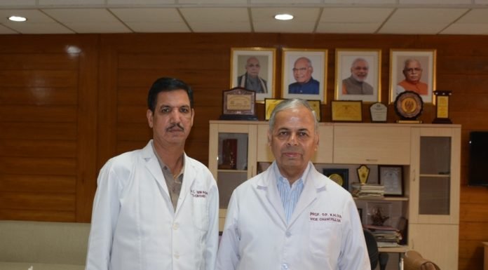 डॉ. सिवाच को मिला कर्नल संगम लाल मेमोरियल अवॉर्ड