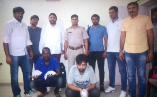 एसटीएफ ने नशा सप्लायर दो युवक दबोचे