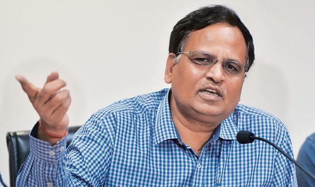 फ्री हेल्थ स्कीम को लेकर बड़ा फैसला