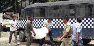 350 बोतल अवैध कफ सिरप जब्त