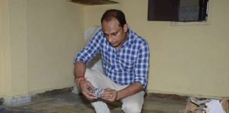 चॉक मिट्टी से नकली दवा बना रही 3 फैक्ट्रियां पकड़ीं