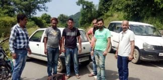 नशीले कैप्सूल का जखीरा मिला, 2 गिरफ्तार