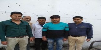 नशीली गोलियां बेचने पर कैमिस्ट समेत 2 पकड़े