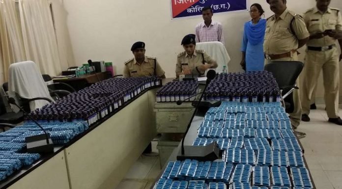 मकान में रेड, लाखों की नशीली दवाइयां बरामद