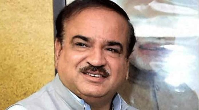 इस शख्स के कारण मिली सस्ती दवा
