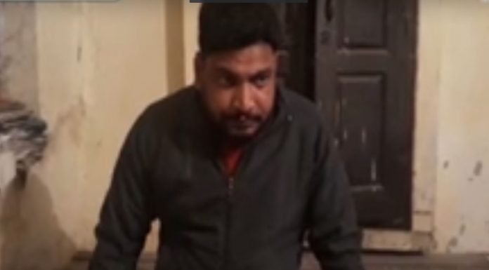 दुकानदारों से अवैध वसूली करता फर्जी फूड इंस्पेक्टर दबोचा