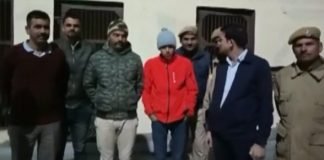 नशीली गोलियों के साथ दो तस्कर दबोचे