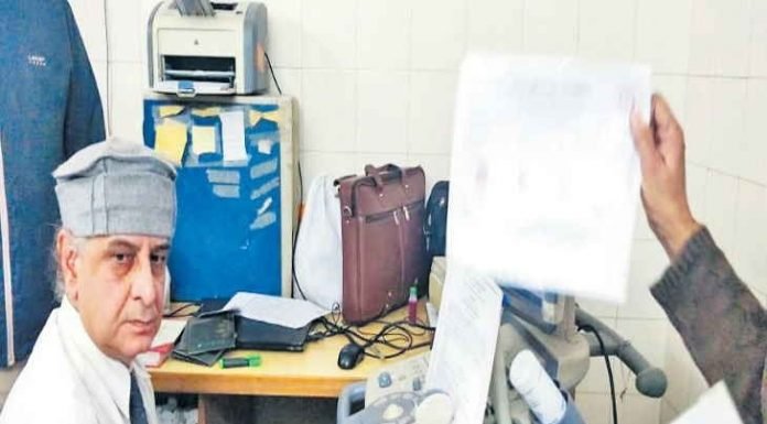 निजी अस्पताल में भ्रूण लिंग जांच का भंडाफोड़