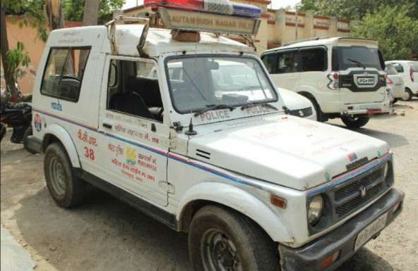 युवतियोंं ने लूट लिए 9 लाख के इंजेक्शन
