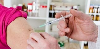 ये इंजेक्शन-दवा ब्लैक में दोगुने दाम पर बेच रहे दुकानदार