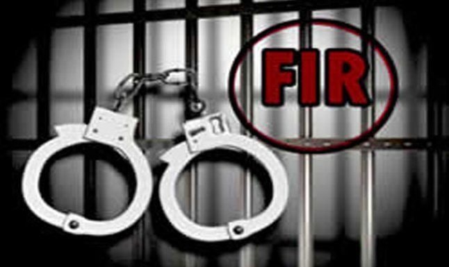 ड्रग कंट्रोलर के खिलाफ एफआईआर दर्ज करने के आदेश