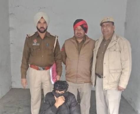 नशीले इंजेक्शनों सहित एक तस्कर दबोचा