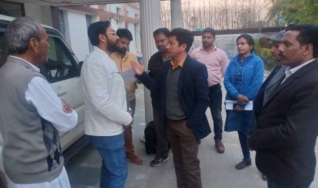 लाइसेंस सस्पेंड होने पर भी बनाई दवाइयां, कंपनी सील