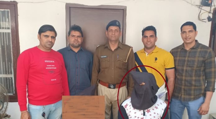 प्रतिबंधित नशीली दवाईयों की 360 बोतल बरामद