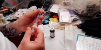 भारी मात्रा में नशीले इंजेक्शन-कैप्सूल समेत 4 युवक गिरफ्तार