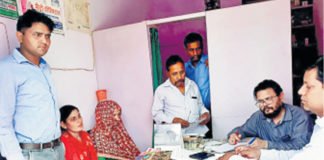 गर्भपात की दवा बेचते आशा वर्कर और बिना डिग्रीधारी डॉक्टर को दबोचा