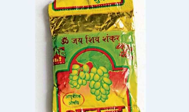 अलर्ट : आयुर्वेदिक दवा के नाम पर नशा ले रहे आप