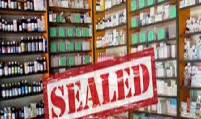 आठ मेडिकल स्टोर पर रेड, लाइसेंस किए निलंबित