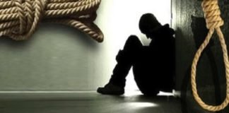 डी-फार्मा का पेपर खराब होने पर छात्र ने लगाई फांसी