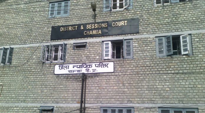 नशीली दवाइयां बेचने के दोषी कैमिस्ट को दस साल की जेल