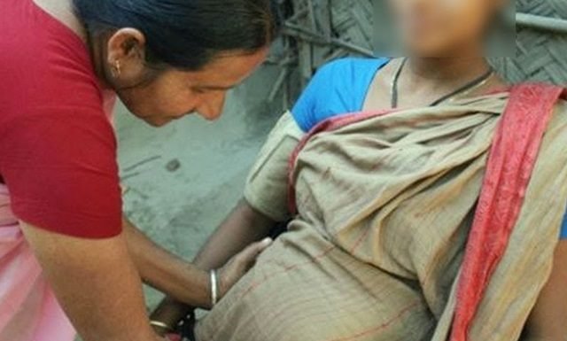 घरों में चल रहे 2 नर्सिग होम पर रेड, दवाइयां-उपकरण जब्त