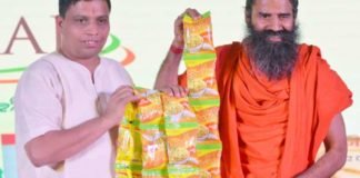 रामदेव की पतंजलि के 40 प्रतिशत प्रोडक्ट नकली , रहें सावधान!