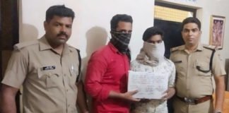 नशीली दवाइयां बेचने पर मेडिकल स्टोर संचालक व सेल्समैन गिरफ्तार