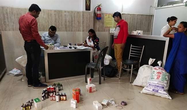 औषधि विभाग की नर्सिंग होम पर रेड, मेडिकल स्टोर किया सील