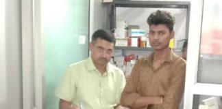 नर्सिंग होम के मेडिकल स्टोर पर रेड, दवाएं सीज