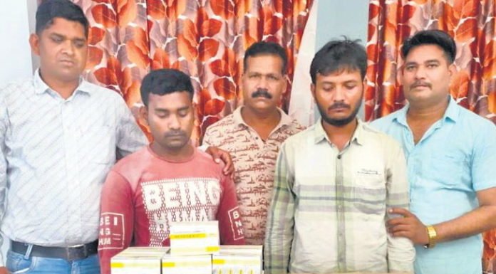 छापामारी कर हजारों नशीली टेबलेट-इंजेक्शन किए जब्त