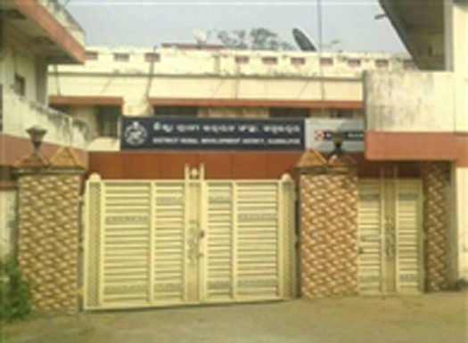 जयपुर से बद्दी पहुंची सहायक दवा नियंत्रकों की टीम
