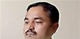 फार्मेसी काउंसिल के रजिस्ट्रार को किया डिसमिस, मचा बवाल