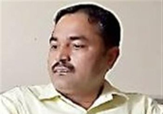 फार्मेसी काउंसिल के रजिस्ट्रार को किया डिसमिस, मचा बवाल