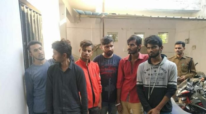 फिल्मी स्टाइल में कफ सिरप की तस्करी, गैंग के 6 सदस्य गिरफ्तार